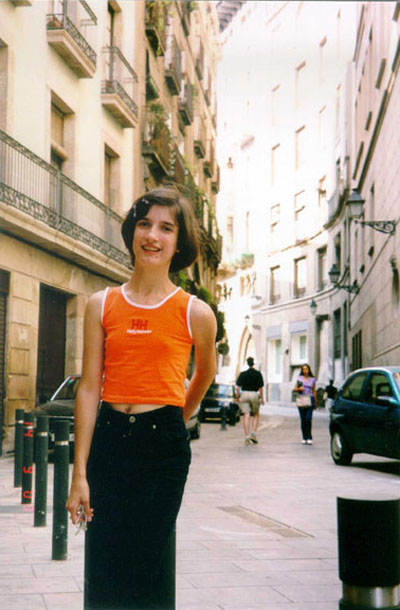 2001. В Испании